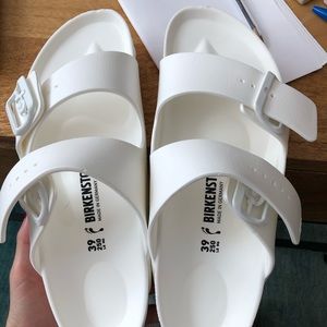 Birkenstock Arizona size8/39 BRAND NEW